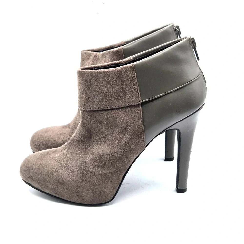 Jessica Simpson Audriana Gray Suede Stiletto Ankle Booties Boots Back Zipper 8M